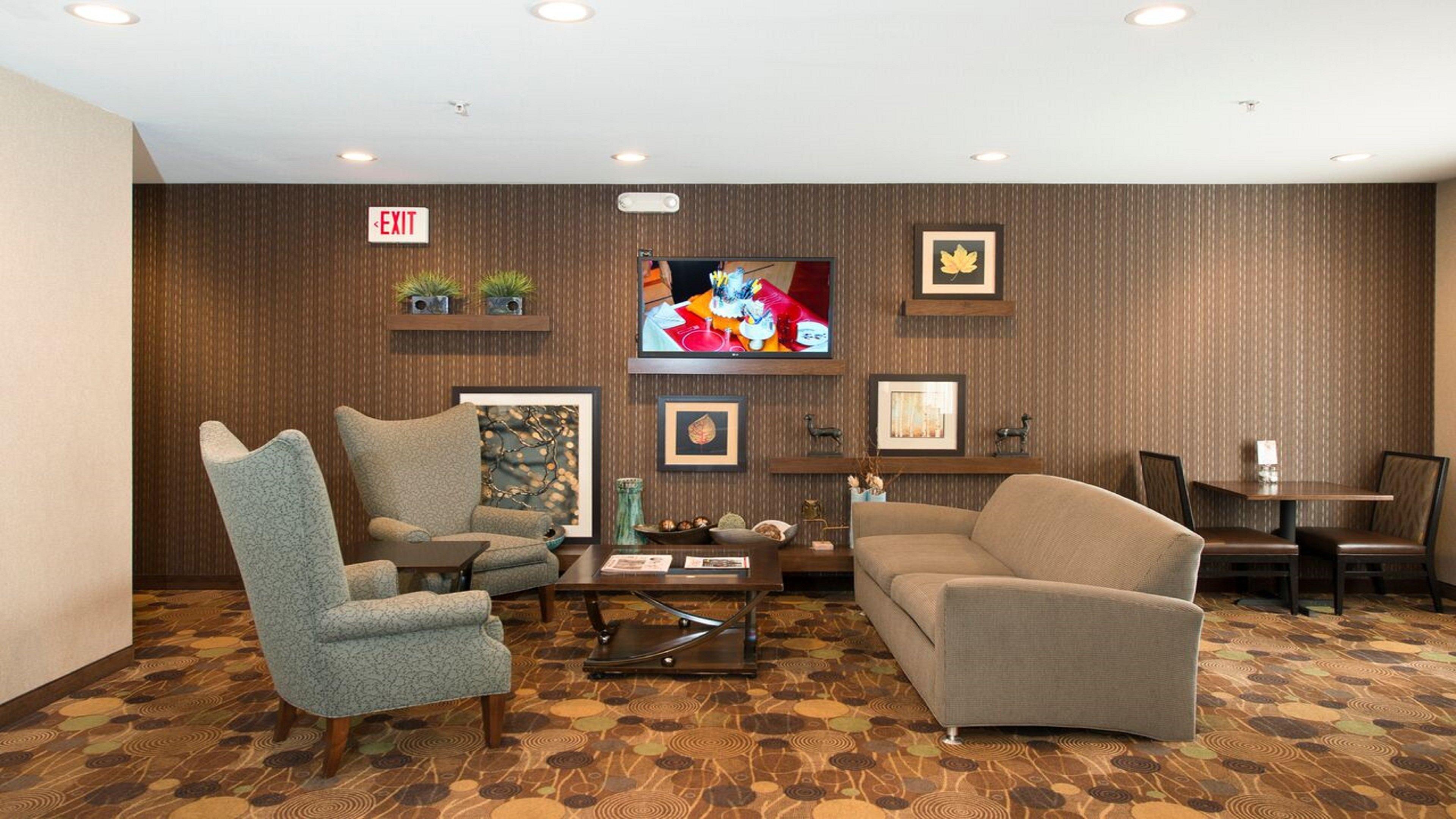 Holiday Inn Express & Suites Chicago-Deerfield Lincolnshire By Ihg Riverwoods Exterior photo
