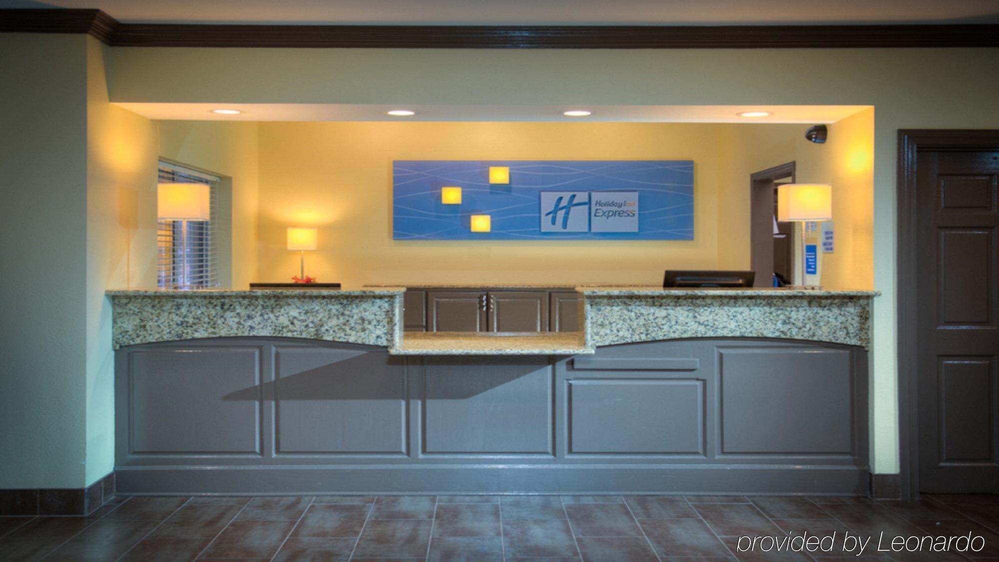 Holiday Inn Express & Suites Chicago-Deerfield Lincolnshire By Ihg Riverwoods Exterior photo